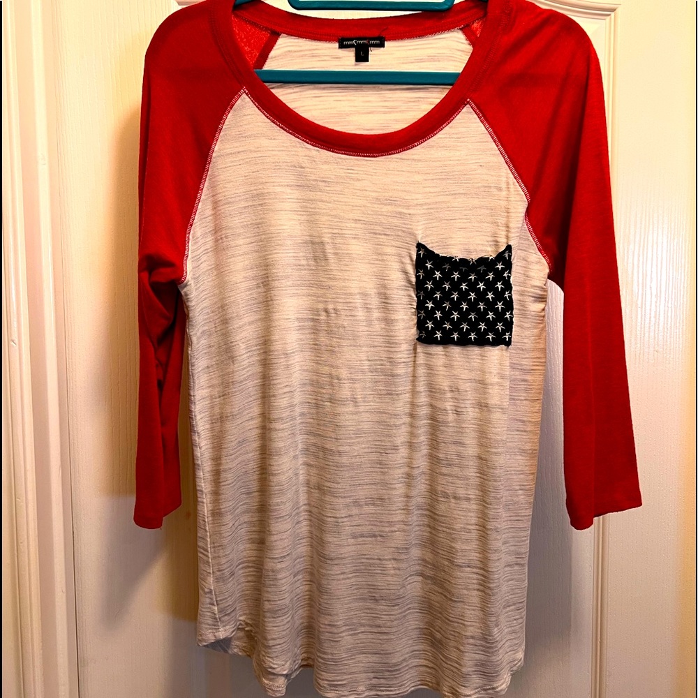 3/4 sleeve patriotic baseball shirt. Very lightweight!